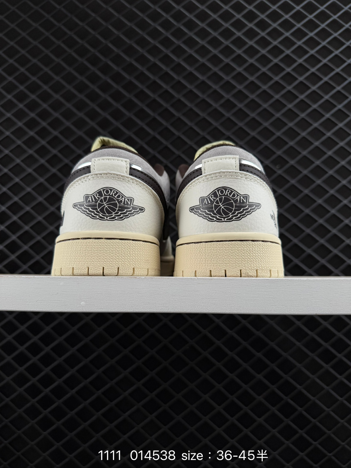 Air Jordan 1 Low AJ1